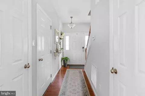 Entry Way - 14300 Wallingham Loop, Midlothian, VA 23114 photo 5 of 10