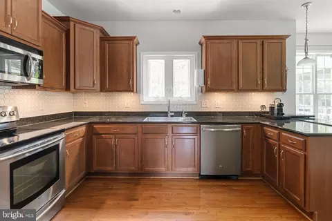 Kitchen - 14300 Wallingham Loop, Midlothian, VA 23114 photo 1 of 4