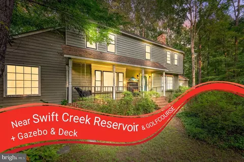 4013 Mctyres Cove Rd, Midlothian, VA 23112