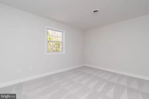 Bedroom - 1709 Headwaters Rd, Midlothian, VA 23113 photo 4 of 5