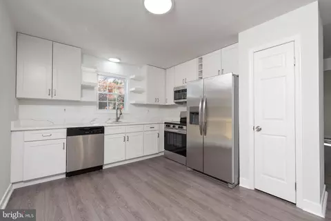 Kitchen - 1709 Headwaters Rd, Midlothian, VA 23113 photo 1 of 2