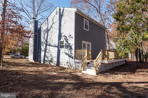 Exterior - 1709 Headwaters Rd, Midlothian, VA 23113 photo 3 of 10