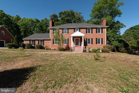 13100 Rockridge Rd, Chester, VA 23831