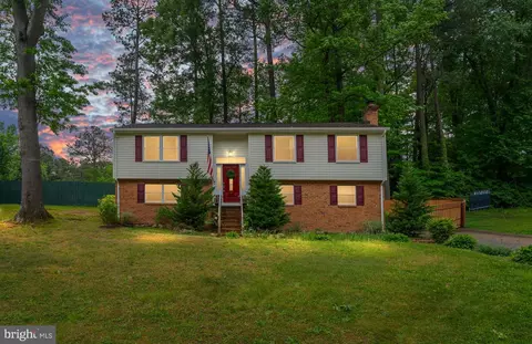 9325 Becar Rd, Richmond, VA 23236