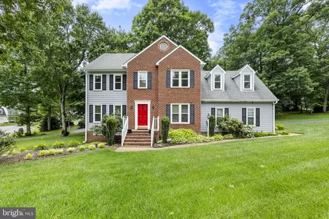 6401 Arbor Landing Dr, Chester, VA 23831