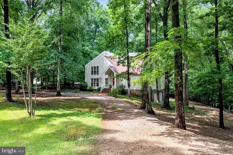 13030 River Hills Dr, Midlothian, VA 23113