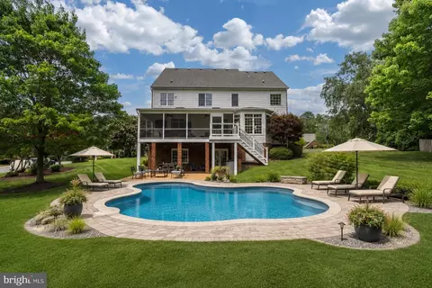 Exterior - 14335 Lander Rd, Midlothian, VA 23113 photo 15 of 17