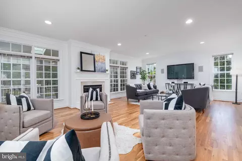 Living - 14335 Lander Rd, Midlothian, VA 23113 photo 1 of 3