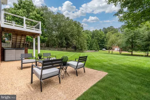 Exterior - 14335 Lander Rd, Midlothian, VA 23113 photo 12 of 17