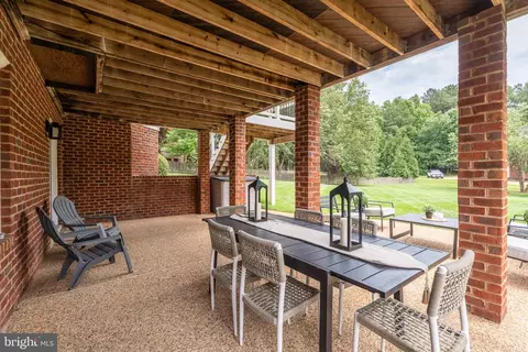 Exterior - 14335 Lander Rd, Midlothian, VA 23113 photo 11 of 17