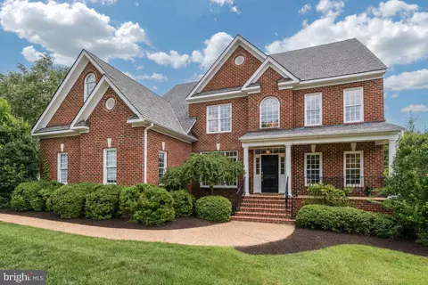 Exterior - 14335 Lander Rd, Midlothian, VA 23113 photo 3 of 17