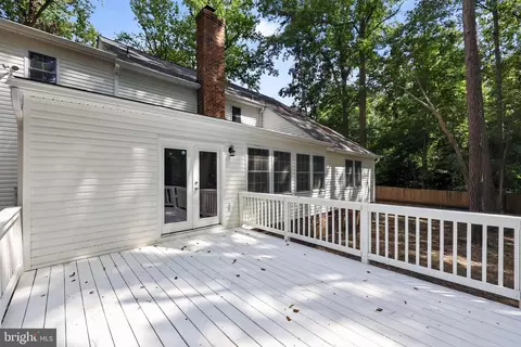 Exterior - 6222 Willow Glen Rd, Midlothian, VA 23112 photo 2 of 5