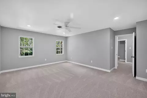 Bedroom - 6222 Willow Glen Rd, Midlothian, VA 23112 photo 7 of 9