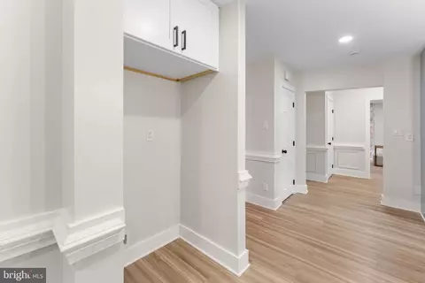 Entry Way - 3211 Barnes Spring Ter, Midlothian, VA 23112 photo 2 of 7