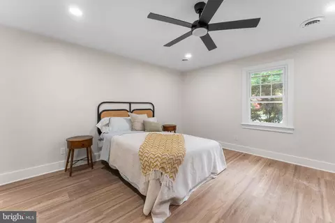 Bedroom - 3211 Barnes Spring Ter, Midlothian, VA 23112 photo 2 of 5