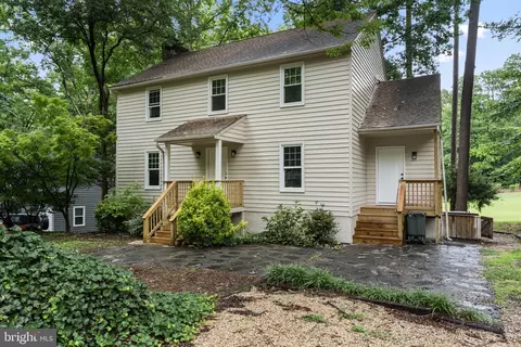 Exterior - 3211 Barnes Spring Ter, Midlothian, VA 23112 photo 2 of 7