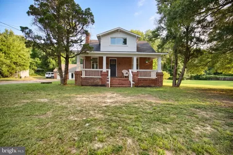2800 Kingsdale Rd, North Chesterfield, VA 23237