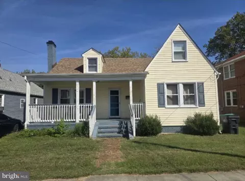 421 Hamilton Ave, Colonial Heights, VA 23834