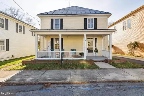 19 E Main St, Boyce, VA 22620