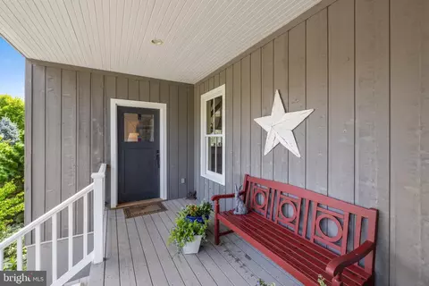 163 Greenfields Ln, White Post, VA 22663 photo 11