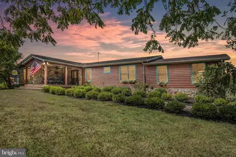 317 Pierce Rd, Berryville, VA 22611