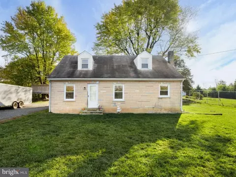252 Russell Rd, Berryville, VA 22611