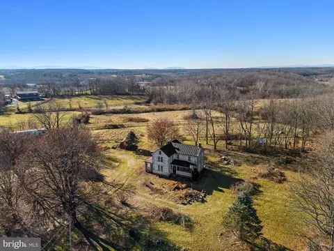 1805 Wrights Mill Rd, Berryville, VA 22611