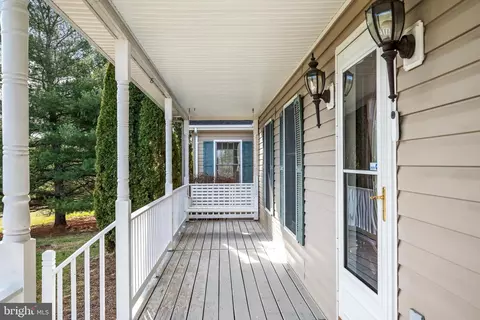 Exterior - 674 Browntown Rd, Boyce, VA 22620 photo 4 of 14