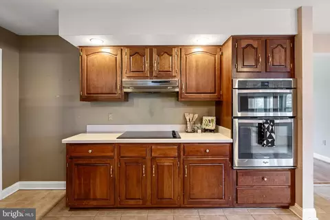 Kitchen - 674 Browntown Rd, Boyce, VA 22620 photo 6 of 8