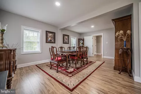 Dining - 454 Pine Grove Rd, Bluemont, VA 20135 photo 1 of 5
