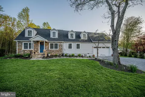 454 Pine Grove Rd, Bluemont, VA 20135