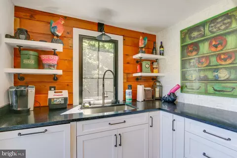 Kitchen - 3295 River Rd, Bluemont, VA 20135 photo 1 of 1