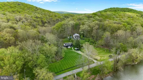 View/Area - 3295 River Rd, Bluemont, VA 20135 photo 4 of 6