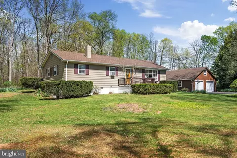 1256 Russell Rd, Berryville, VA 22611