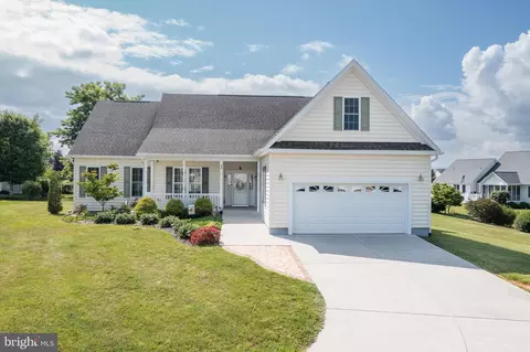 300 Beauregard Ct, Berryville, VA 22611