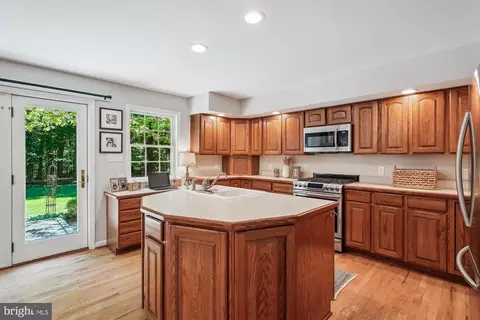 326 Easy Ln, Bluemont, VA 20135 photo 2