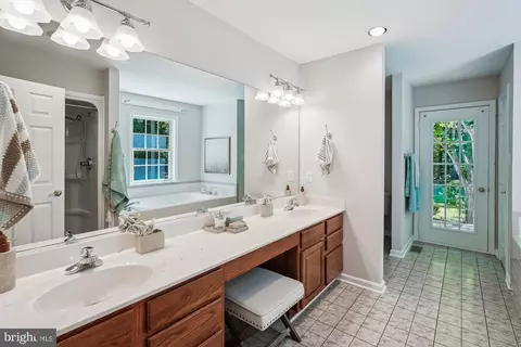 326 Easy Ln, Bluemont, VA 20135 photo 38