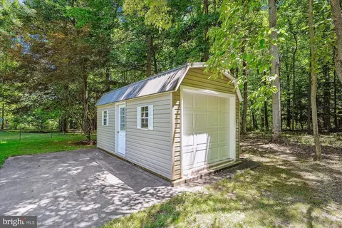 326 Easy Ln, Bluemont, VA 20135 photo 16