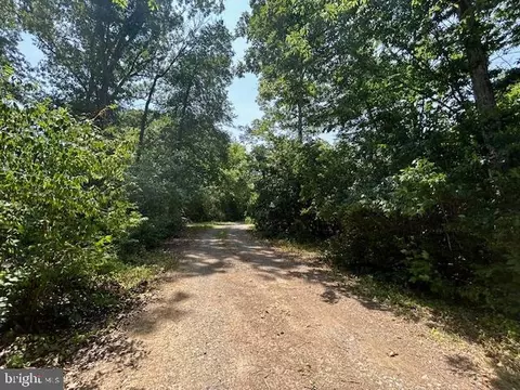 Gun Barrel Road, White Post, VA 22663