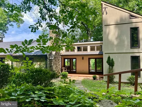 19421 Blue Ridge Mtn Rd, Bluemont, VA 20135