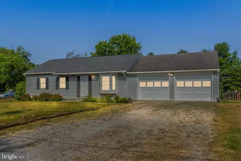 221 Shepherds Mill Rd, Berryville, VA 22611