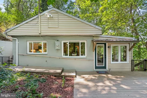 622 Timber Ln, Bluemont, VA 20135 photo 4