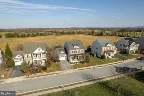 View/Area - 317 Hopkins Dr, Boyce, VA 22620 photo 11 of 12