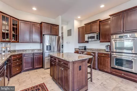 Kitchen - 317 Hopkins Dr, Boyce, VA 22620 photo 4 of 5