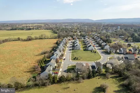 View/Area - 317 Hopkins Dr, Boyce, VA 22620 photo 8 of 12