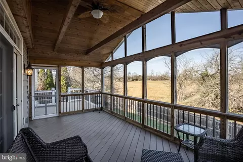 Exterior - 317 Hopkins Dr, Boyce, VA 22620 photo 6 of 13