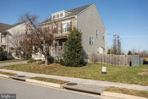 Exterior - 317 Hopkins Dr, Boyce, VA 22620 photo 12 of 13