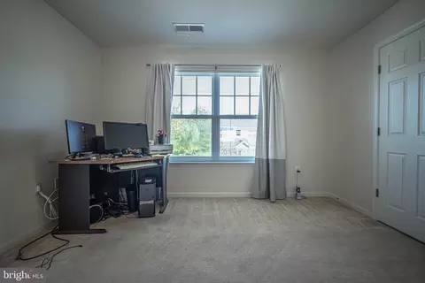 Bedroom - 121 Roseville Ct, Boyce, VA 22620 photo 1 of 4