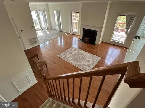 Living - 121 Roseville Ct, Boyce, VA 22620 photo 5 of 12