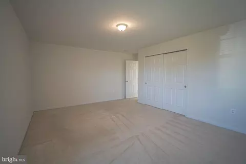 Bedroom - 121 Roseville Ct, Boyce, VA 22620 photo 2 of 4